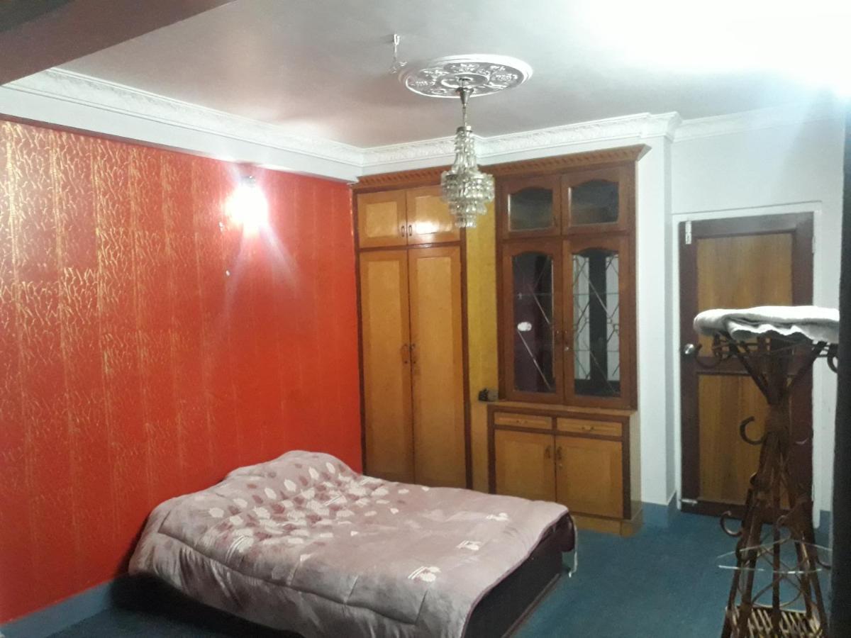 Travelers Home Katmandu Eksteriør bilde